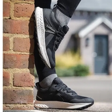 LeMieux Vattentäta sneakers Trax stl. 42
